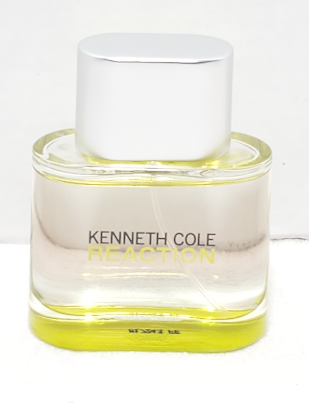 Kenneth Cole Reaction Men’s Cologne 1.7 oz / 50 ml Eau de Toilette Spray New